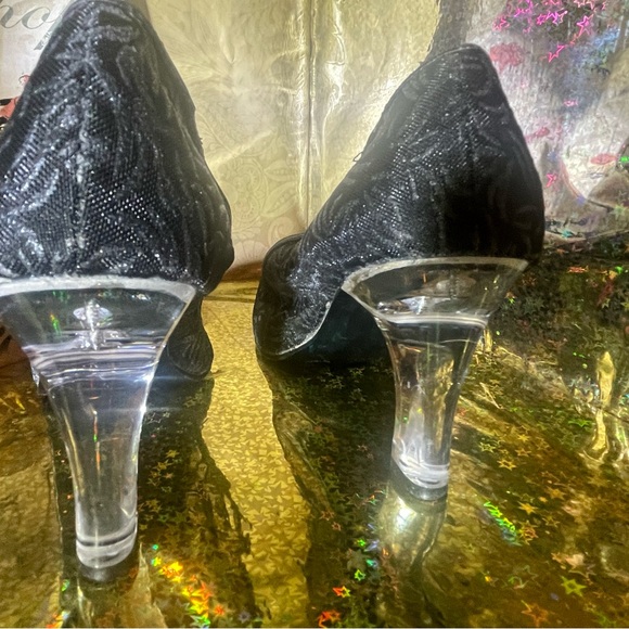 Pierre Dumas BLACK Mesh with CLEAR heels Formal - Picture 11 of 12
